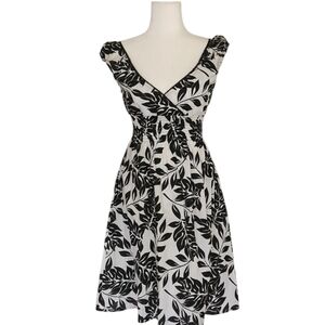 Black & White - Elastic Waist Dress